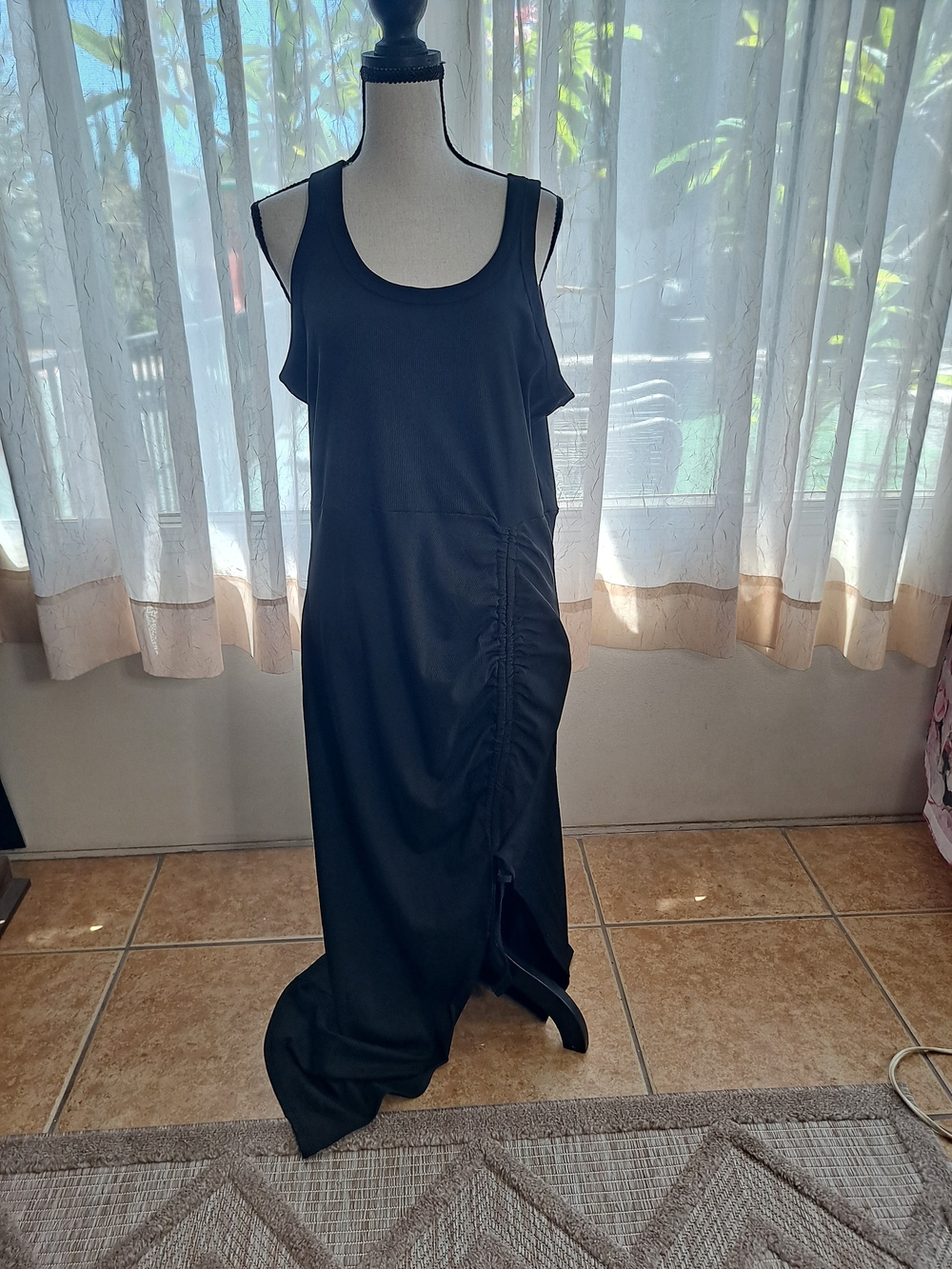 Women's Black Sleeveless Maxi Dress with Side Ruched Detail